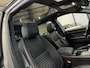 Land Rover Discovery Sport P300e 1.5 R-Dynamic HSE Airco ECC | Panorama | Head-Up | Meridian Audio | 360 Camera | Virtual | Leer | Isofix
