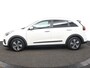 Kia Niro 1.6 GDi Hybrid DynamicPlusline - Glazen Schuif-/kanteldak - Navigatie - Apple Carplay/Android Auto - Climate Control - Trekhaak - Privacy Glas Achter - Led Verlichting - Parkeersensoren voor en achter - Dealer Onderhouden - Fabrieksgarantie tot 2028