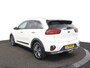 Kia Niro 1.6 GDi Hybrid DynamicPlusline - Glazen Schuif-/kanteldak - Navigatie - Apple Carplay/Android Auto - Climate Control - Trekhaak - Privacy Glas Achter - Led Verlichting - Parkeersensoren voor en achter - Dealer Onderhouden - Fabrieksgarantie tot 2028