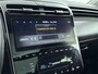 Hyundai Tucson 1.6 T-GDI PHEV LUXE COMFORT 4WD | OUTLET DEAL!!! | SCHUIFKANTELDAK | ALL SEASONS | CLIMA | CRUISE | CAMERA | NAVI | 19'' LM VELGEN | AFNEEMBARE TREKHAAK |  PLUG-IN | AUTOMAAT | FABRIEKSGARANTIE GELDIG T/M 2-2027! |