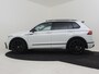 Volkswagen Tiguan 1.5 TSI R-Line Business+ 150pk DSG/AUTO | Trekhaak | Lederen bekleding | Harman & Kardon audio | Panorama dak | Black style | Dodehoekdetectie | 19"LMV