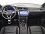 Volkswagen Tiguan 1.5 TSI R-Line Business+ 150pk DSG/AUTO | Trekhaak | Lederen bekleding | Harman & Kardon audio | Panorama dak | Black style | Dodehoekdetectie | 19"LMV
