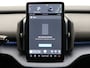 Volvo EX30 Twin Motor Performance Ultra 69 kWh | AWD | Stoel/- en stuurverwarming | Getinte ruiten achter | Elektr. voorstoelen