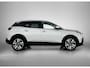 Peugeot 3008 SUV Allure 130pk Automaat | Navigatie | Schuif-/Kanteldak | Achteruitrijcamera | Handsfree Achterklep | Full Led koplampen | Stoel elektrisch+geheugen+verwarmd | Keyless | Climate Control | Adaptieve Cruise Control | Parkeersensoren v+a | Dodehoeksensor | Apple Carplay / Android Auto | Donker getint glas | 19" lichtmetalen velgen |