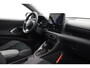 Toyota Yaris 1.5 Hybrid 130 GR Sport | Panoramadak | Navigatie | Dodehoek detectie | JBL | Stoel-/stuurverwarming | Parkeersensoren voor/achter | Apple Carplay / Android Auto | 18 inch