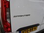 Mercedes-Benz Sprinter 315 CDI | L2 H2 | RWD | Aut. | DUBBEL CABINE | NL AUTO | DEALER ONDERHOUDEN | 6-ZITS | 2800KG TREKHAAK | GROOT NAVIGATIE 10.25" | CAMERA | CRUISE | AIRCO | BETIMMERDE LAADRUIMTE | CARPLAY | ANDROID AUTO