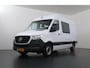 Mercedes-Benz Sprinter 315 CDI | L2 H2 | RWD | Aut. | DUBBEL CABINE | NL AUTO | DEALER ONDERHOUDEN | 6-ZITS | 2800KG TREKHAAK | GROOT NAVIGATIE 10.25" | CAMERA | CRUISE | AIRCO | BETIMMERDE LAADRUIMTE | CARPLAY | ANDROID AUTO