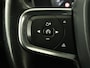 Volvo XC40 2.0 D3 Momentum | Trekhaak | Stoelverwarming | Harman/Kardon | Camera | Navigatie | Full LED | Getint glas | Parkeerhulp