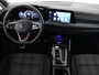 Volkswagen Golf 2.0 TSI GTI | Carplay | Sfeerverlichting | LED Plus | Sportstoelen | Parkeerhulp | Digital Cockpit | Climate control