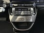 Hyundai Inster Evolve 49 kWh / Winter & Tech Pack / 370 KM WLTP / 360 Camera / Warmtepomp / Stoel- & Stuurverwarming / Dynamische Navigatie / LED /