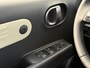 Hyundai Inster Evolve 49 kWh / Winter & Tech Pack / 370 KM WLTP / 360 Camera / Warmtepomp / Stoel- & Stuurverwarming / Dynamische Navigatie / LED /