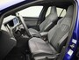Volkswagen Golf 1.5eTSI/150PK R Line Blackstyle DSG · Panoramadak · Camera + Parkeersensoren · Stoel- & stuurverwarming · Garantie tot januari 2026