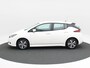 Nissan Leaf Acenta 40 kWh | SOH 87% | LED | Cruise Control | Navigatieysteem | Airco | Parkeersensoren | Privacy Glass | Stoel- en Stuur Verwarming | 16 Inch