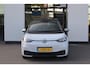 Volkswagen ID.3 First 58 kWh SOH 89%, 18" LMV stoel en stuurwiel verwarming navigatie draadloos carplay NL auto 1e eigenaar door ons dealeronderhouden