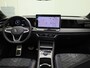 Volkswagen Tiguan 1.5 eTSI/150PK R-Line DSG · Panoramadak · Trekhaak · 360° Camera + Parkeersensoren · Harman Kardon · Garantie tot 01-01-2026