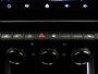 Renault Clio TCe 90pk Intens Camera | Cruise | Navi | Parkeersens. v+a | Stoel-/stuurverw.