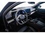 BMW 5-Serie Touring 520i M Sport - Trekhaak - Parking/Driving Assistant - Head up - Elektrisch verstelbare/verwarmde stoelen - Stoelventilatie - Standkachel - Comfort Access - Getinte Ruiten - Stuurwielrandverwarming -