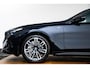 BMW 5-Serie Touring 520i M Sport - Trekhaak - Parking/Driving Assistant - Head up - Elektrisch verstelbare/verwarmde stoelen - Stoelventilatie - Standkachel - Comfort Access - Getinte Ruiten - Stuurwielrandverwarming -