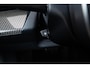 BMW 5-Serie Touring 520i M Sport - Trekhaak - Parking/Driving Assistant - Head up - Elektrisch verstelbare/verwarmde stoelen - Stoelventilatie - Standkachel - Comfort Access - Getinte Ruiten - Stuurwielrandverwarming -