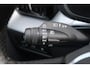 Volvo XC60 2.0 Recharge T6 AWD R-Design | Incl. 12 maanden garantie | Cruise control | Climate control | Apple carplay/Android auto | Uitklapbare trekhaak | Schuif/kantel dak | Parkeercamera | Stoel/stuurverwarming |