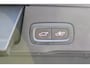 Volvo XC60 2.0 Recharge T6 AWD R-Design | Incl. 12 maanden garantie | Cruise control | Climate control | Apple carplay/Android auto | Uitklapbare trekhaak | Schuif/kantel dak | Parkeercamera | Stoel/stuurverwarming |
