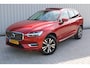 Volvo XC60 2.0 Recharge T6 AWD R-Design | Incl. 12 maanden garantie | Cruise control | Climate control | Apple carplay/Android auto | Uitklapbare trekhaak | Schuif/kantel dak | Parkeercamera | Stoel/stuurverwarming |