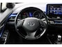 Toyota C-HR 1.8 Hybrid Adventure | LEDER | TREKHAAK | STOELVERWARMING | LED | CAMERA | DEALER OH! | CRUISE | DODE HOEK | PRACHTIGE STAAT!