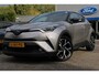 Toyota C-HR 1.8 Hybrid Adventure | LEDER | TREKHAAK | STOELVERWARMING | LED | CAMERA | DEALER OH! | CRUISE | DODE HOEK | PRACHTIGE STAAT!