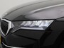 Skoda Octavia Combi 1.5 TSI MHEV Business Edition Plus | Automaat | Navigatie | Lichtmetalen Velgen | Climate Control | Achteruitrijcamera | Parkeersensoren | Wegklapbare Trekhaak | LED | Cruise Control | Virtual Cockpit | Apple Carplay & Android auto | Keyless | Elektrische Achterklep | Travel Assit Pakket | Donker getinte ramen achter