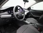 Skoda Octavia Combi 1.5 TSI MHEV Business Edition Plus | Automaat | Navigatie | Lichtmetalen Velgen | Climate Control | Achteruitrijcamera | Parkeersensoren | Wegklapbare Trekhaak | LED | Cruise Control | Virtual Cockpit | Apple Carplay & Android auto | Keyless | Elektrische Achterklep | Travel Assit Pakket | Donker getinte ramen achter