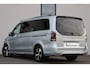 Mercedes-Benz EQV 300 L2 / AMG / New Model / bj2025 / 7-Persoons / Panorama / Led / Electr Stoelen / Vol Opties / NIEUW!!