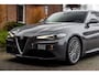 Alfa Romeo Giulia 2.0T Super 200 PK Aut. Xenon Leder Keyless PDC Camera 18''