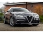 Alfa Romeo Giulia 2.0T Super 200 PK Aut. Xenon Leder Keyless PDC Camera 18''