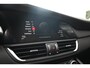 Alfa Romeo Giulia 2.0T Super 200 PK Aut. Stoel/Stuurverw. Leder Keyless Camera 18''