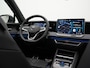 Volkswagen Tiguan 1.5 eHybrid 204 pk DSG R-Line Edition | Panoramadak | Trekhaak | Adaptief onderstel |  Achteruitrijcamera | Stuur-/stoelverwarming