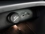 Volvo XC40 2.0 B4 Dark | Trekhaak | Camera | Memory Seats | H&K |