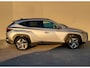 Hyundai Tucson 1.6 T-GDI PHEV Premium Sky 4WD Automaat / Dealer onderhouden / Trekgewicht 1.350 kg / Panoramadak / 360° camera / Krell Audio / Stuur,- achterbank,- en voorstoelverwarming / Geventileerde voorstoelen / Android Auto / Apple Carplay