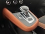 Renault Captur 1.6 E-Tech Plug-in Hybrid 160PK Edition One / Dealer onderhouden / Stoelverw. / Bose / Camera / Cruise /