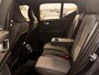 Volvo XC40 2.0 B4 Plus Dark | Adaptieve Cruise control | BLIS Dodehoek detectie | Stoel + Stuurverwarming | Keyless | Elektr. Stoelen | Memory | Trekhaak | Parkeercamera | Harman Kardon Audio