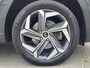 Hyundai Tucson 1.6 T-GDI PHEV Premium 4WD Automaat / Dealer onderhouden / Trekgewicht 1.350 kg / 360° camera / Krell Audio / Stuur,- achterbank,- en voorstoelverwarming / Geventileerde voorstoelen / Android Auto / Apple Carplay