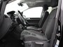 Volkswagen Touran 7 pers. 1.5 TSI 150 pk DSG Highline Business R / R-Line | LED koplampen | Stoel- /achterbankverwarming | Adaptive Cruise | Sportonderstel | Achteruitrijcamera | 17 inch