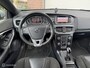 Volvo V40 2.0 T4 190PK R-Design Org. NED. Alcantara