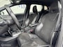 Volvo V40 2.0 T4 190PK R-Design Org. NED. Alcantara