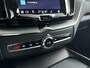 Volvo XC60 T6 Plug-in hybrid AWD Ultra Dark | Panoramadak | 360° camera | Head-up Display | Harman Kardon | Stoel- en Stuurverwarming | Trekhaak