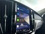 Volvo XC60 T6 Plug-in hybrid AWD Ultra Dark | Panoramadak | 360º camera | Stoel- en Stuurverwarming | Harman Kardon | Trekhaak