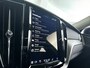 Volvo XC60 T6 Plug-in hybrid AWD Ultra Dark | Panoramadak | 360º camera | Stoel- en Stuurverwarming | Harman Kardon | Trekhaak