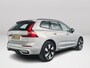 Volvo XC60 T6 Plug-in hybrid AWD Ultra Dark | Panoramadak | 360º camera | Stoel- en Stuurverwarming | Harman Kardon | Trekhaak
