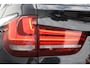 BMW X5 M50d 381 PK / Grijs kenteken / Camera / HUD / Harman Kardon / Elek. trekhaak