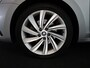 Skoda Octavia Combi 1.4 TSI iV PHEV Style 204 pk Automaat (DSG) | Navigatie | Parkeersensoren | Autom. airco (3 zones) | Elektr. voorstoelen met memory | Stoelverwarming v/a | Head-up display |