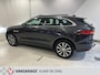 Jaguar F-Pace 2.0 Portfolio AWD 25t -Panoschuifdak-Lederen bekleding met verwarming ook achter-Camera-Trekhaak-Luxe uitvoering